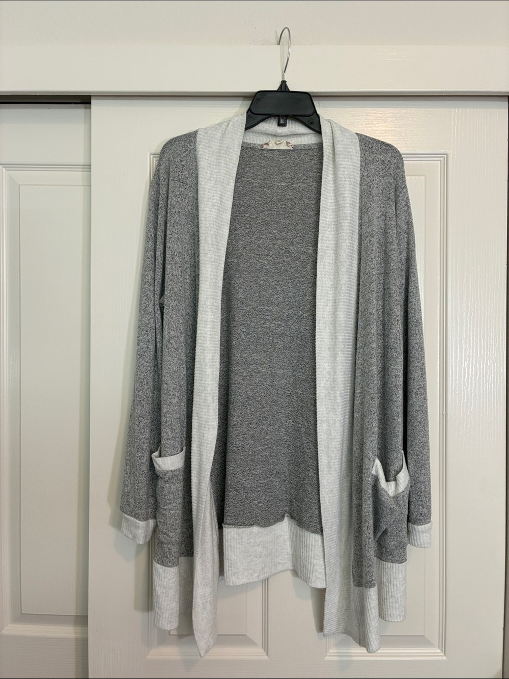 Pink Rose Two-Tone Gray Open-Front Cardigan